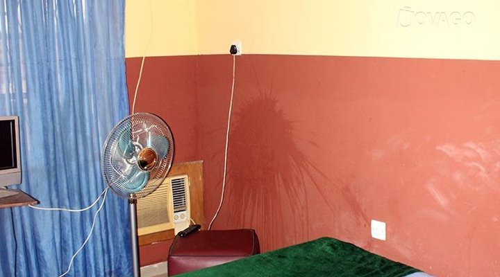 Aqua Lounge (Dalion Guest House)