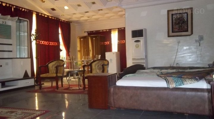Kenville Hotels & Resort