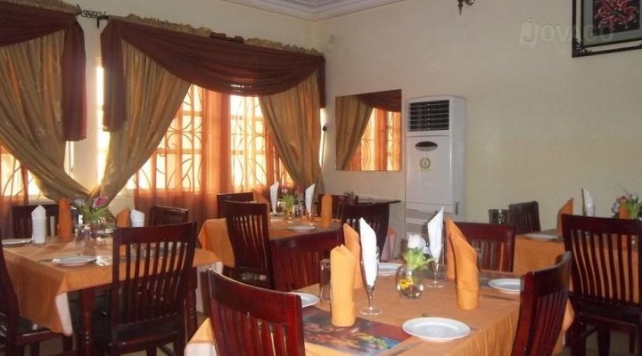 Kenville Hotels & Resort