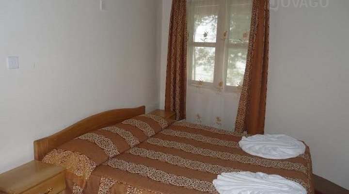 Nabugabo Holiday Center