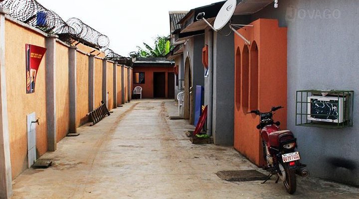 U & I Guest House (Annex)