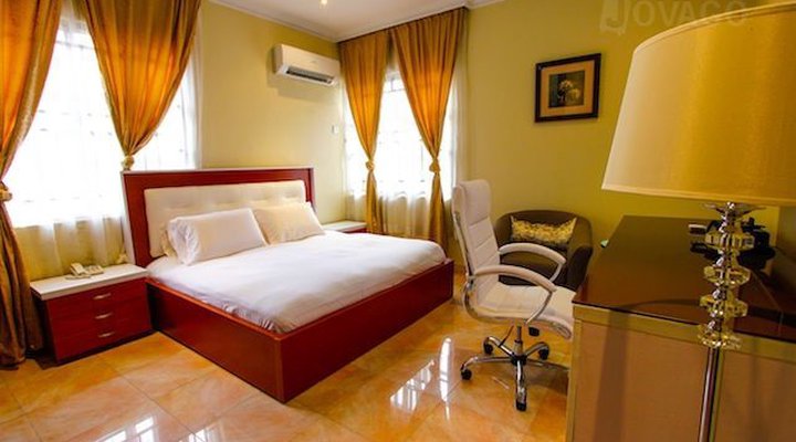 Bayview Apartments VGC