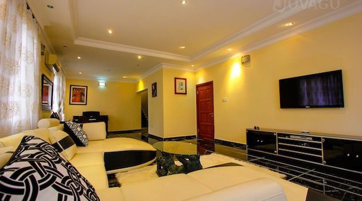 Bayview Apartments VGC