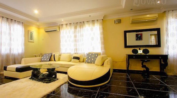 Bayview Apartments VGC