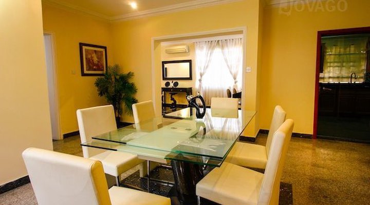 Bayview Apartments VGC