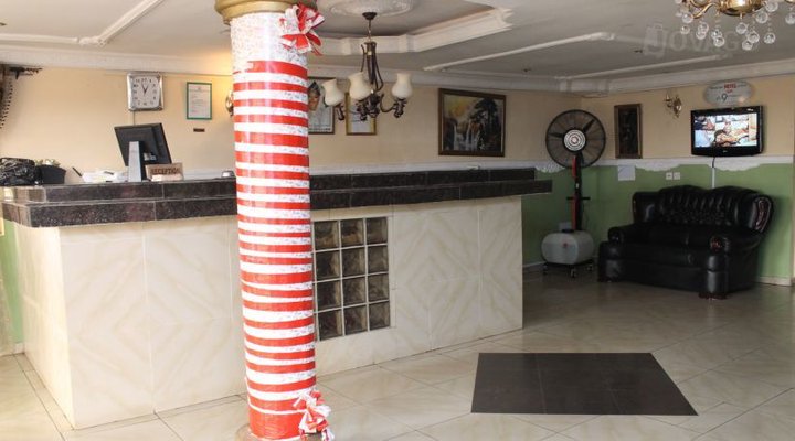 Afotem Hotel and Suites