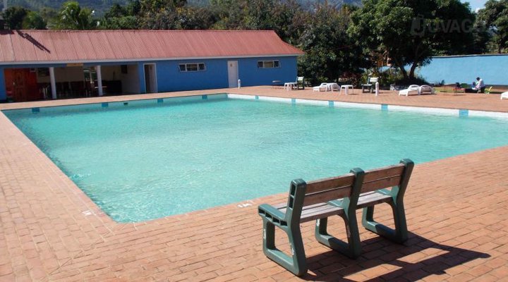 Hapuwani Village Lodge