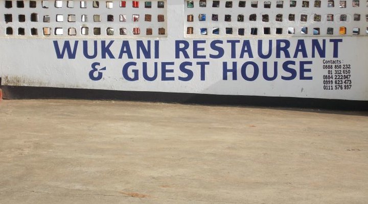 Wukani Guest House & Restaurant