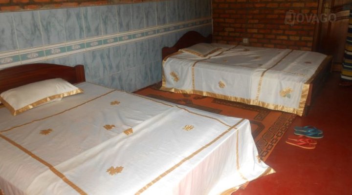 La Petite Colline Guest House