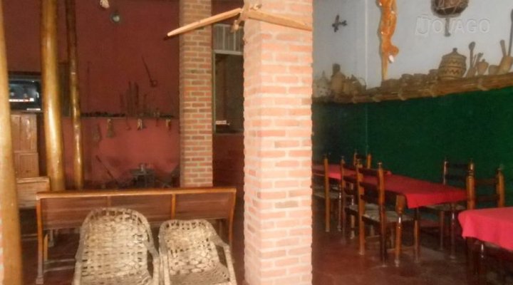 La Petite Colline Guest House