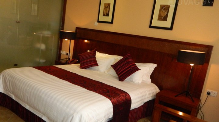 Igongo Cultural & Country Hotel