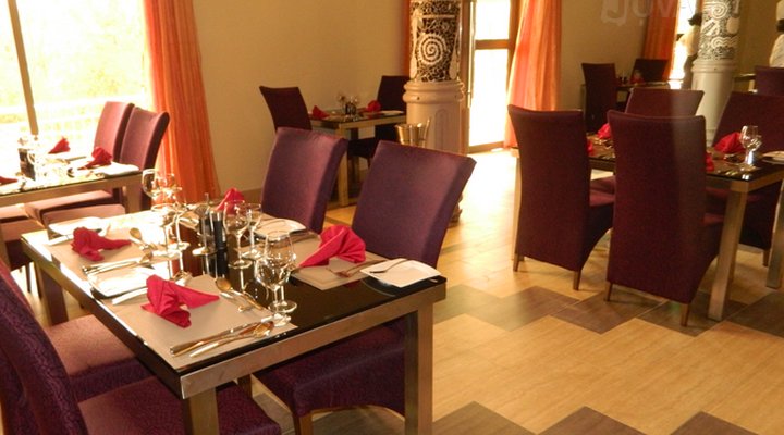 Igongo Cultural & Country Hotel