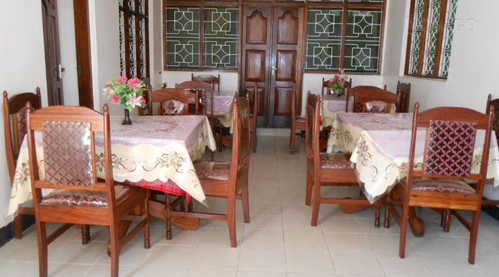 Waridi Executive Hotel