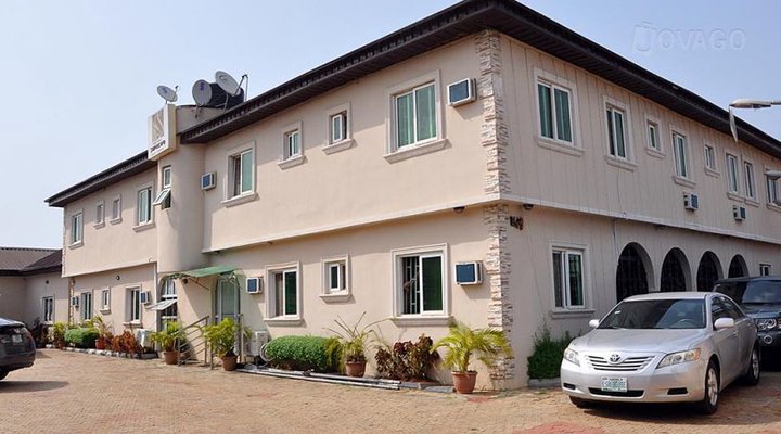 Suite Supremo Limited