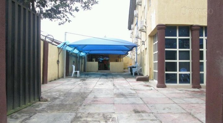 Francris Suites Limited