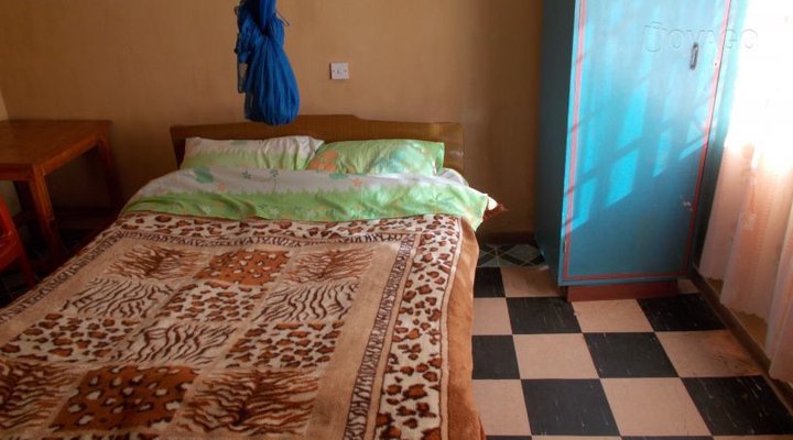 Tukumphire Guest House