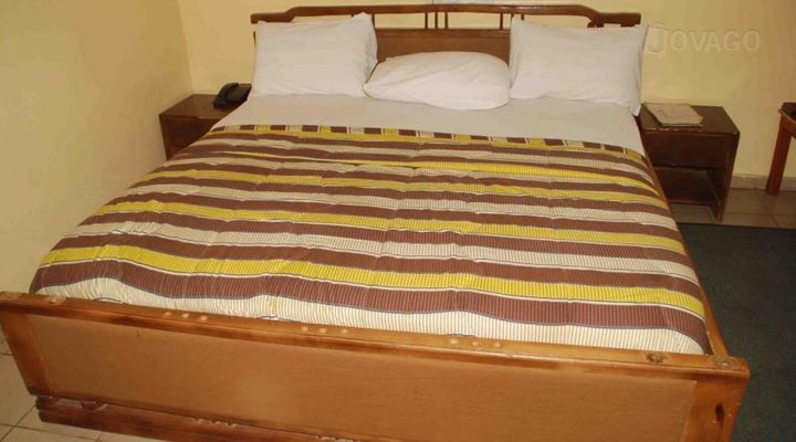 Jossy Royal Hotel Annex
