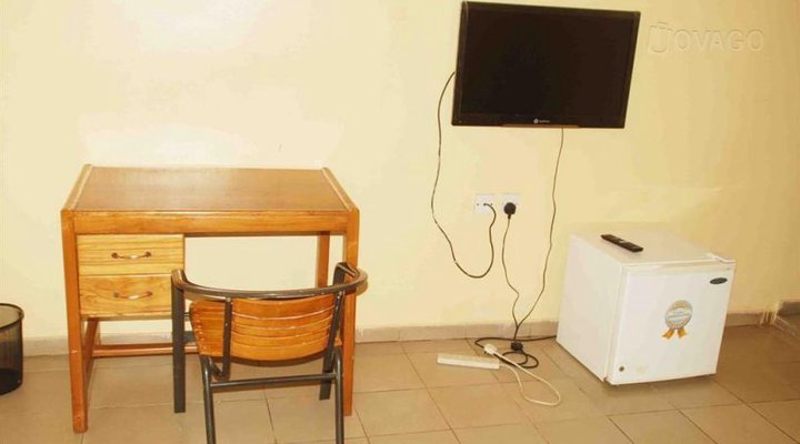 Jossy Royal Hotel Annex