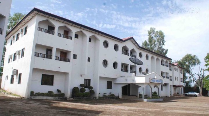 Jossy Royal Hotel Annex