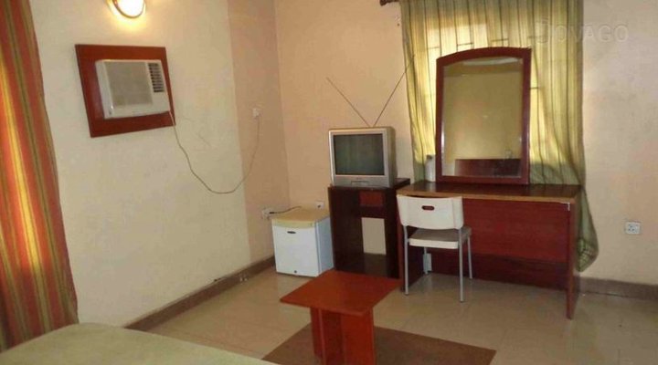 Master Suites Hotels & Courts