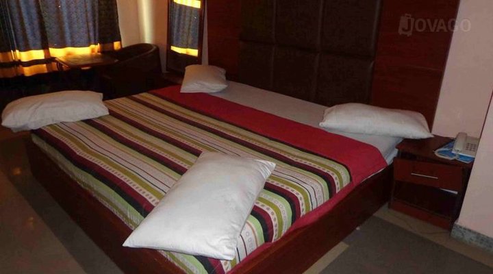 Master Suites Hotels & Courts