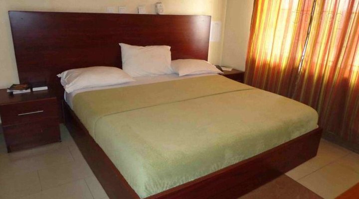 Master Suites Hotels & Courts
