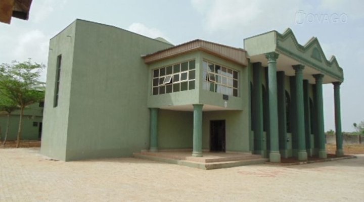 Sayos Hotel & Suites