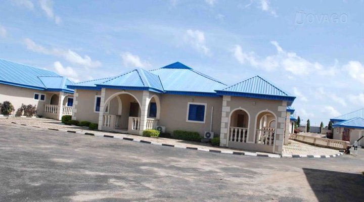 Godiya Tourist Lodge and Resort