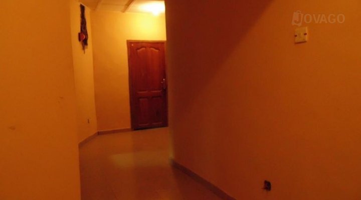 Kenny Sam Best Hotel