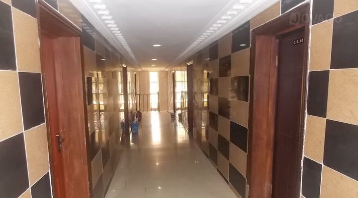 First Victoria Castle Hotel & Suites