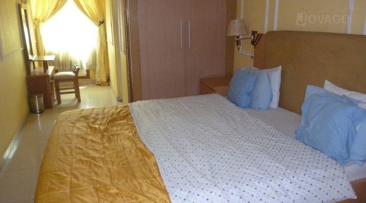 Kenbrill Hyatt Hotel