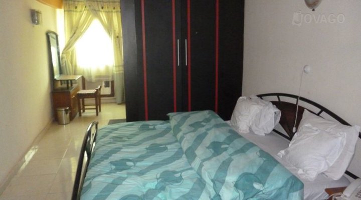 Kenbrill Hyatt Hotel