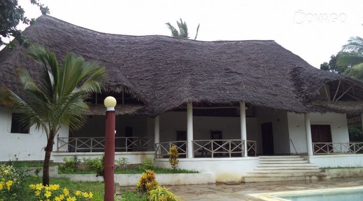 Travellers Inn Resort
