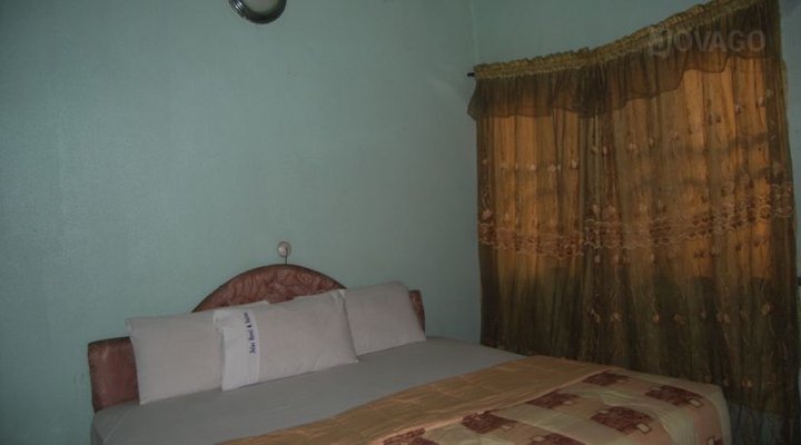 Jolac Hotel And Suites