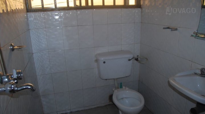 Jolac Hotel And Suites