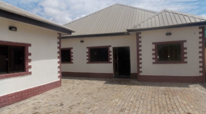 Mavillah Apartment and Suites