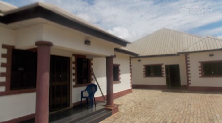 Mavillah Apartment and Suites