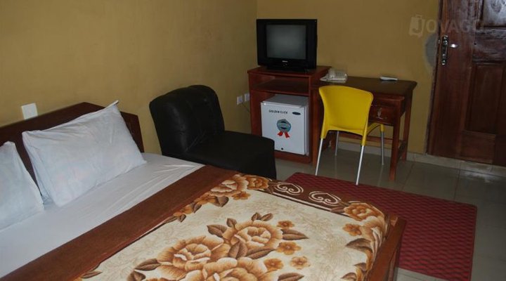 Golden Click Guest House & Event Center