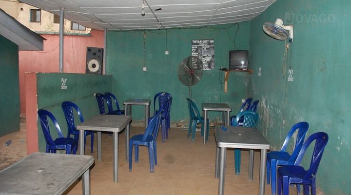 Toyak Guest Inn