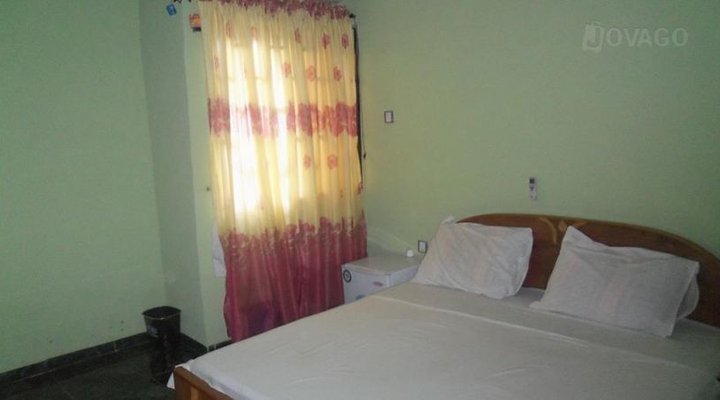 KOF Royal Hotel and Suites