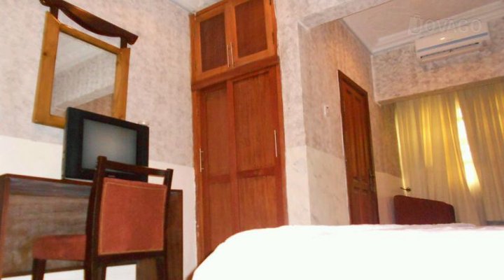 RealPoint Hotel