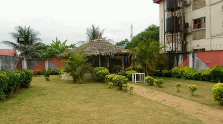 RealPoint Hotel