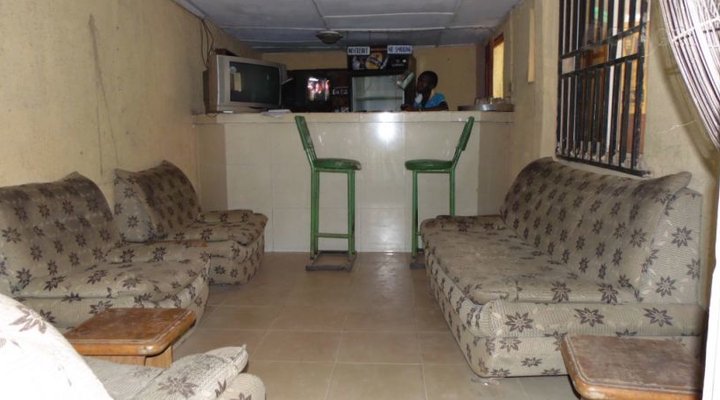 Victory Palace Hotel