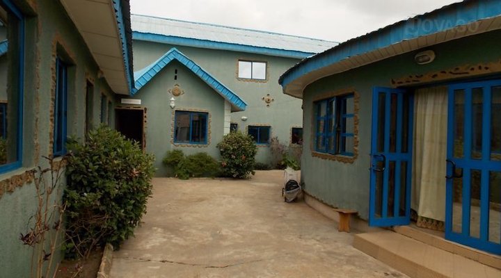 Diamond Suite And Hotel