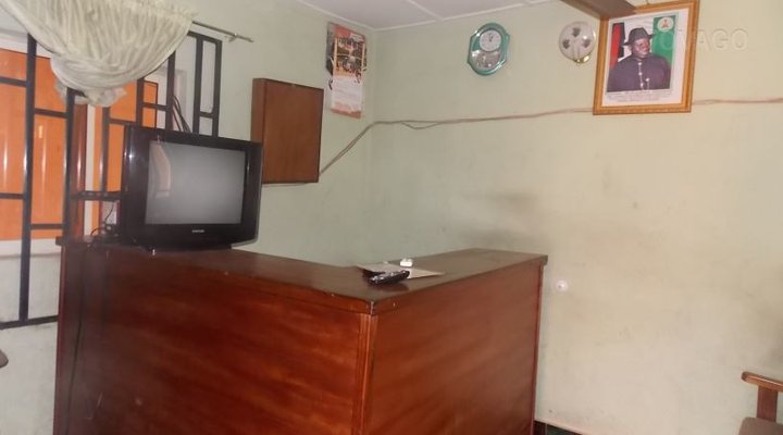 Ground Square Hotel