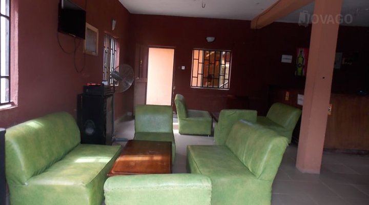 Ground Square Hotel