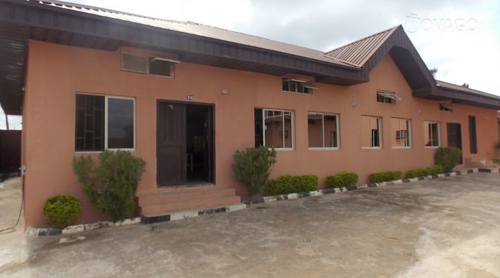 Ground Square Hotel