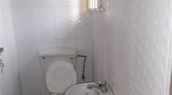 Akpa Guest House
