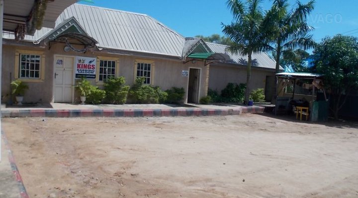 King Gearge Hotel & King's Club