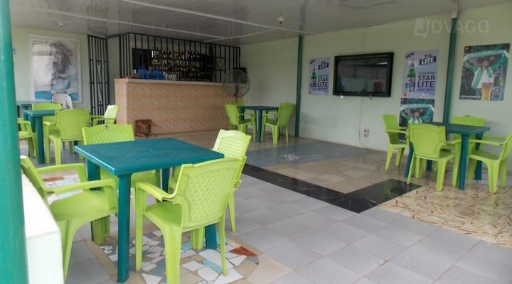 Pisand Guest House